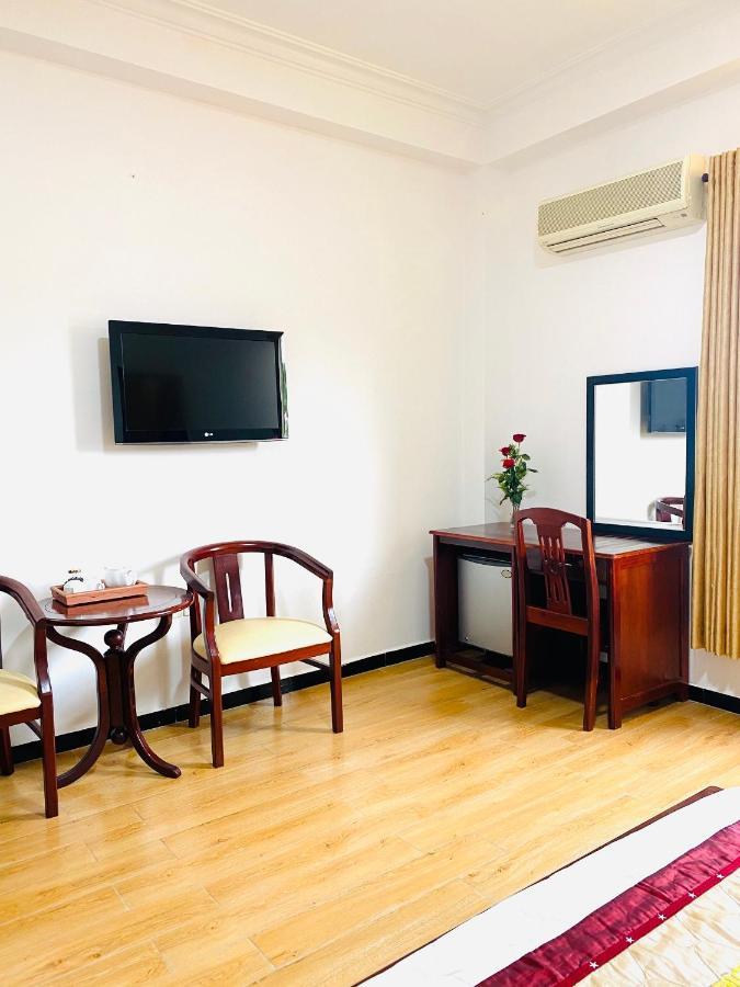 דואונג דונג Bien Xanh Hotel מראה חיצוני תמונה