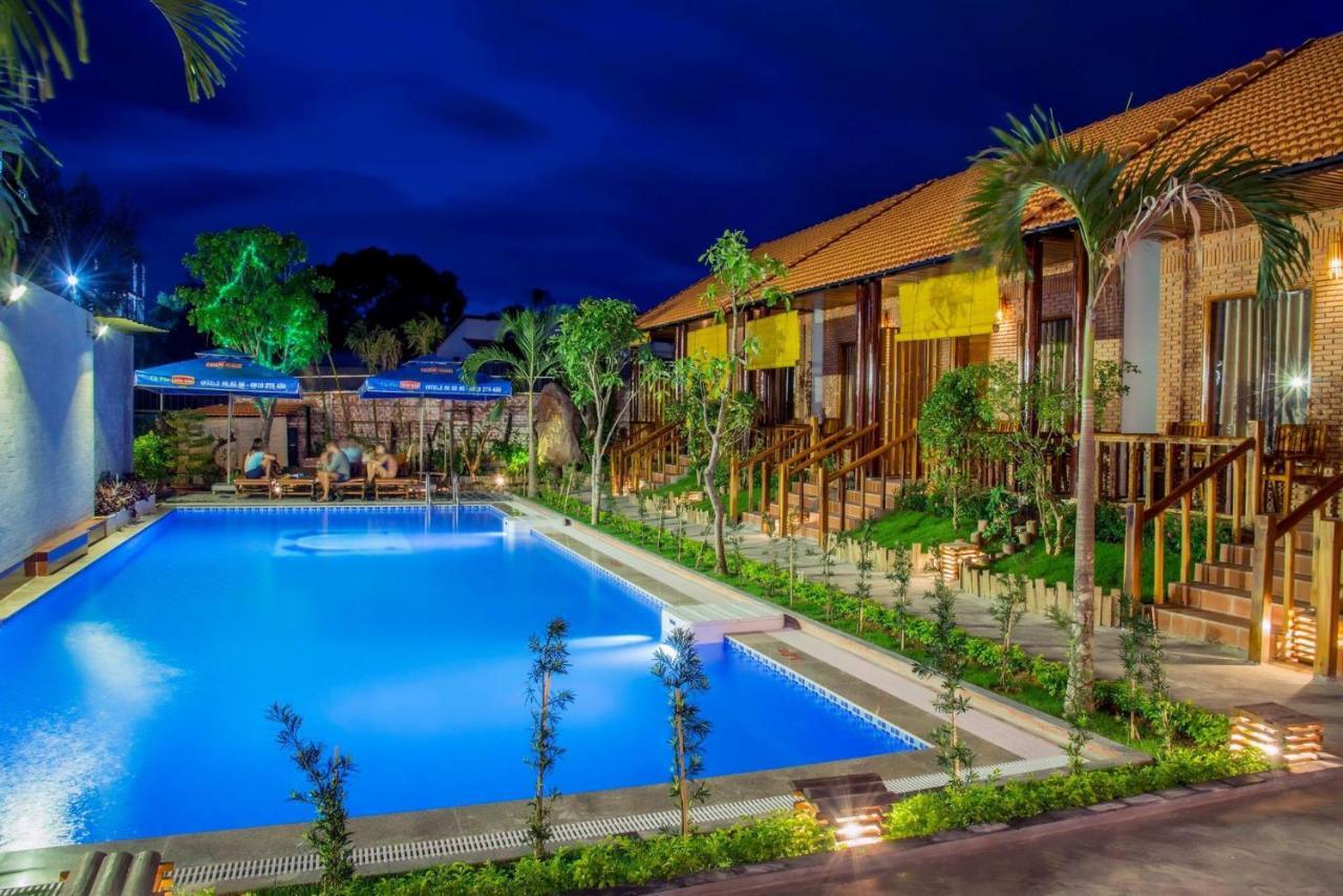 דואונג דונג Bien Xanh Hotel מראה חיצוני תמונה