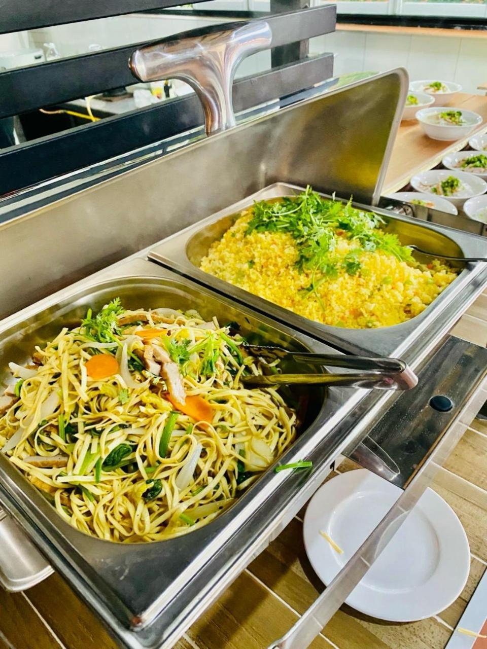 דואונג דונג Bien Xanh Hotel מראה חיצוני תמונה