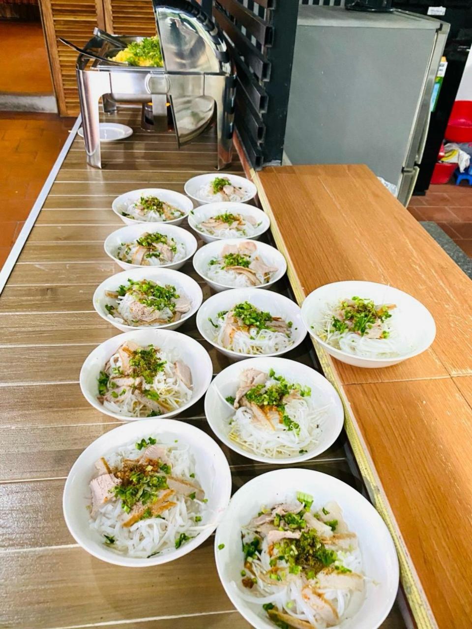 דואונג דונג Bien Xanh Hotel מראה חיצוני תמונה