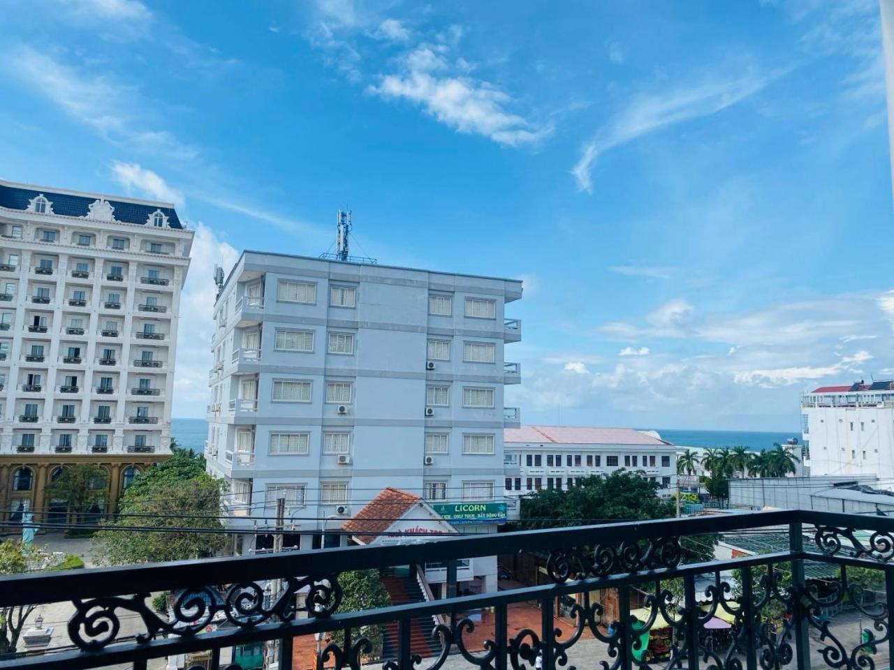 דואונג דונג Bien Xanh Hotel מראה חיצוני תמונה